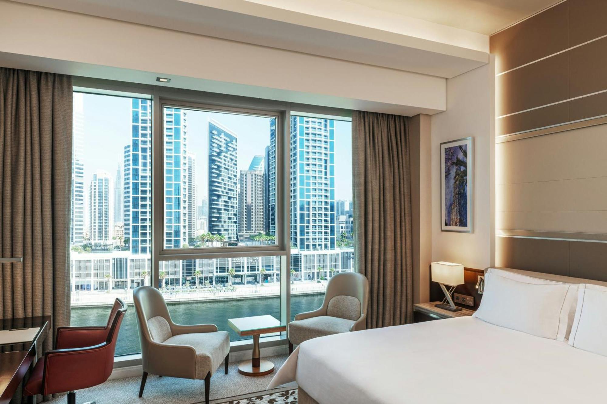 Renaissance Business Bay Hotel, Dubai Luaran gambar A room at the hotel