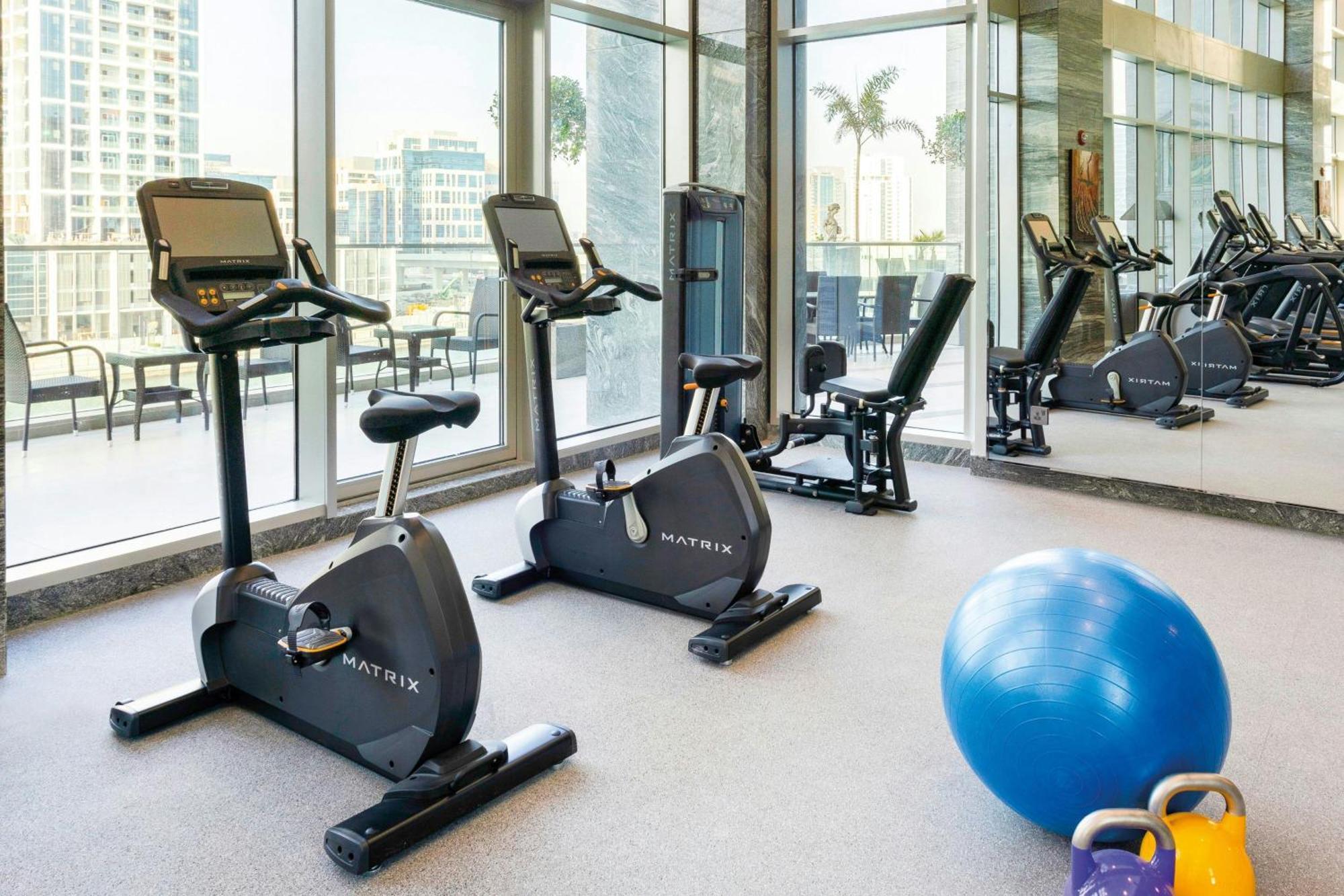 Renaissance Business Bay Hotel, Dubai Luaran gambar A gym at a hotel