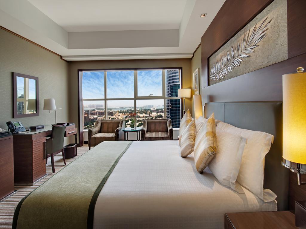 Renaissance Business Bay Hotel, Dubai Luaran gambar A bedroom at the hotel